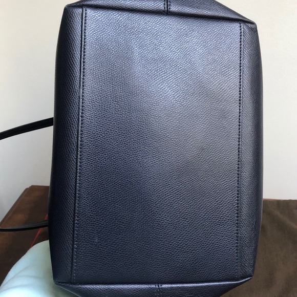 Navy coach purse - Picture 3 of 6